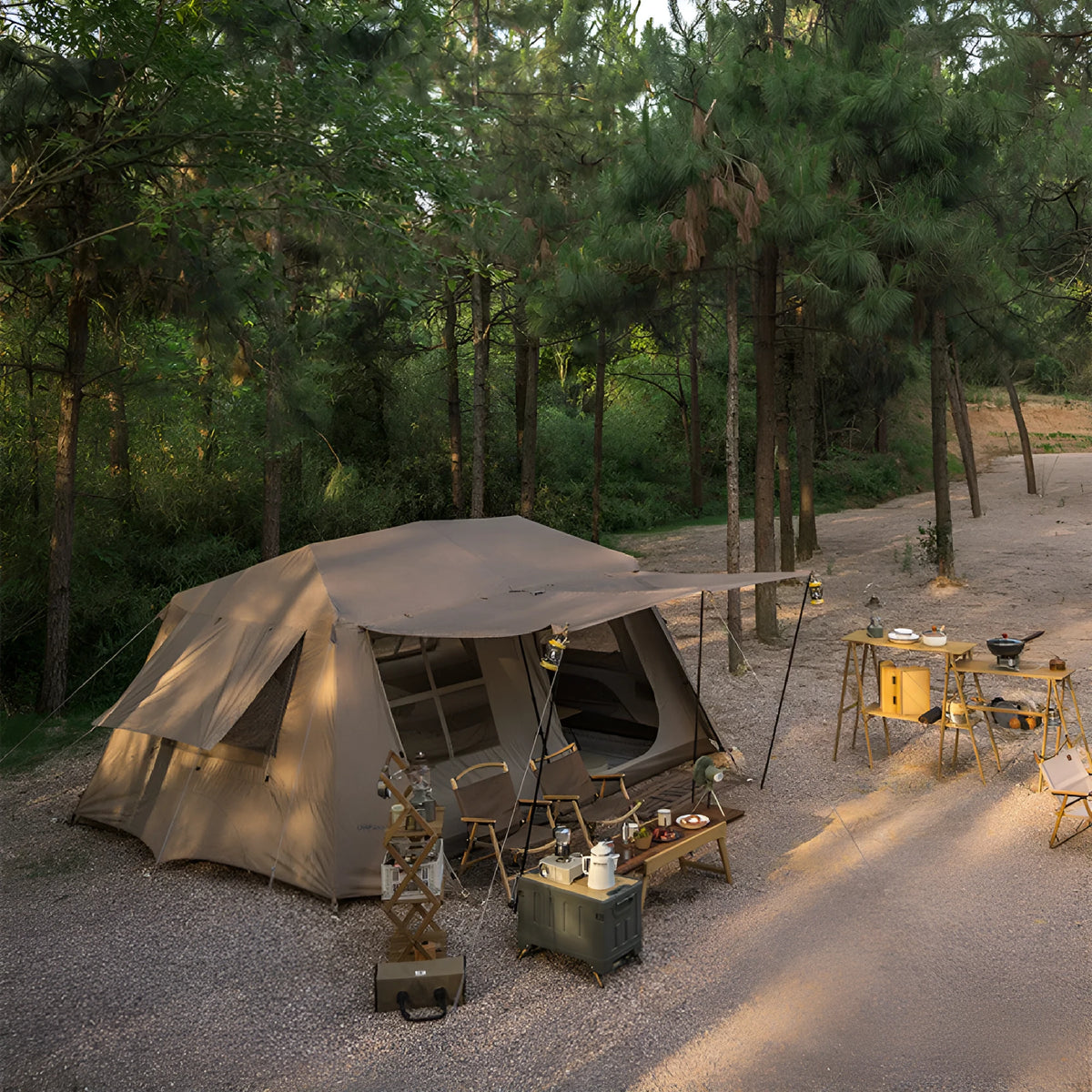 Dark coffee automatic ridge camping tent with two rooms one hall, fabric 10D polyester oxford cloth silver coated