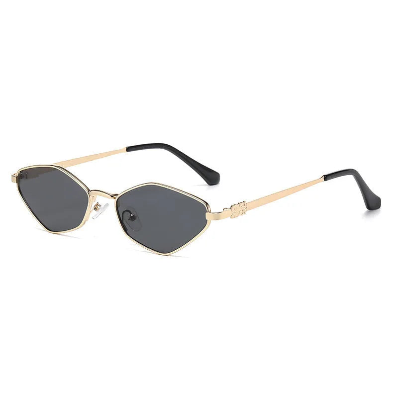 Metal small frame cat eye sunglasses with gold frame and grey lenses