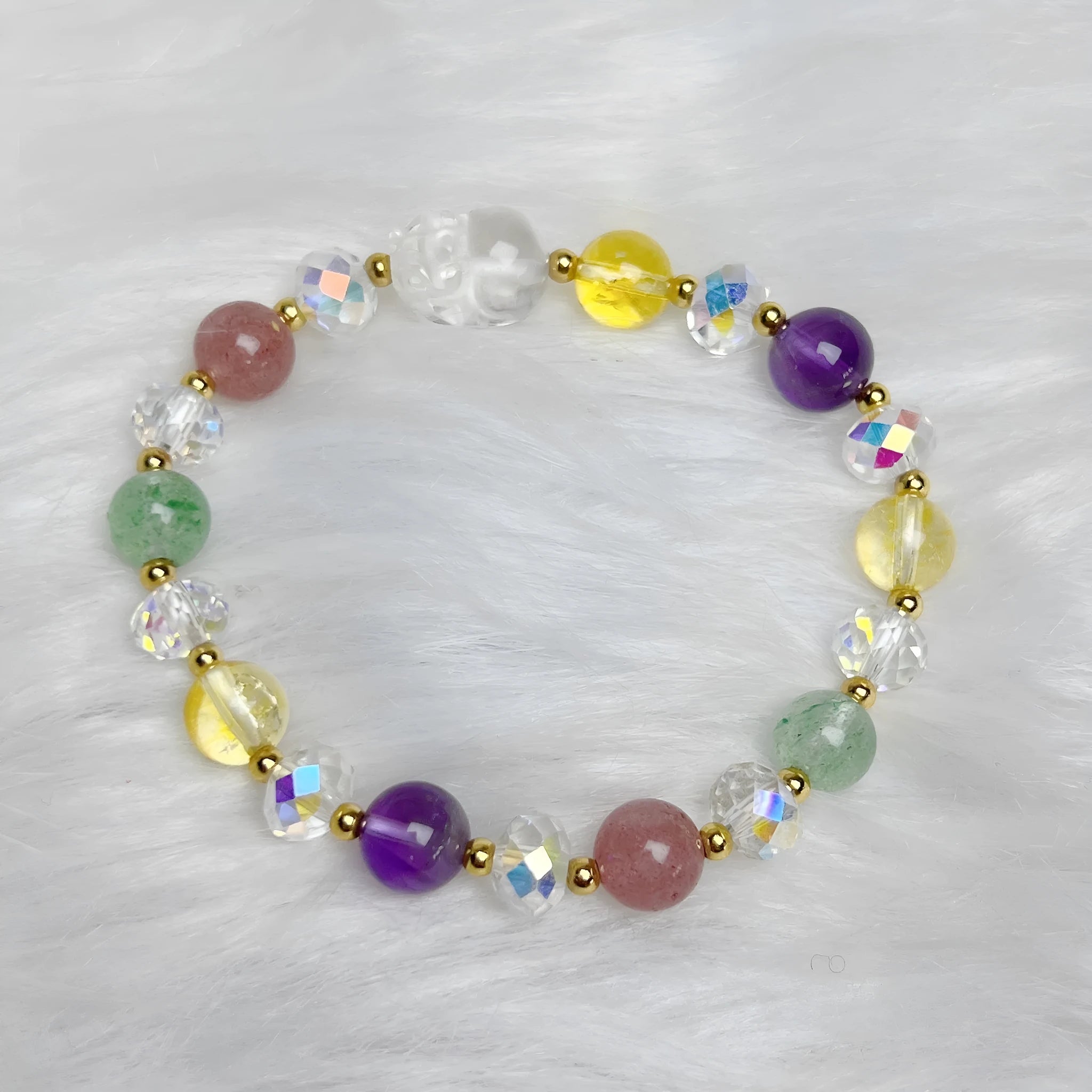 Women's crystal bracelet with manual crafted nine tail fox animal zodiac design