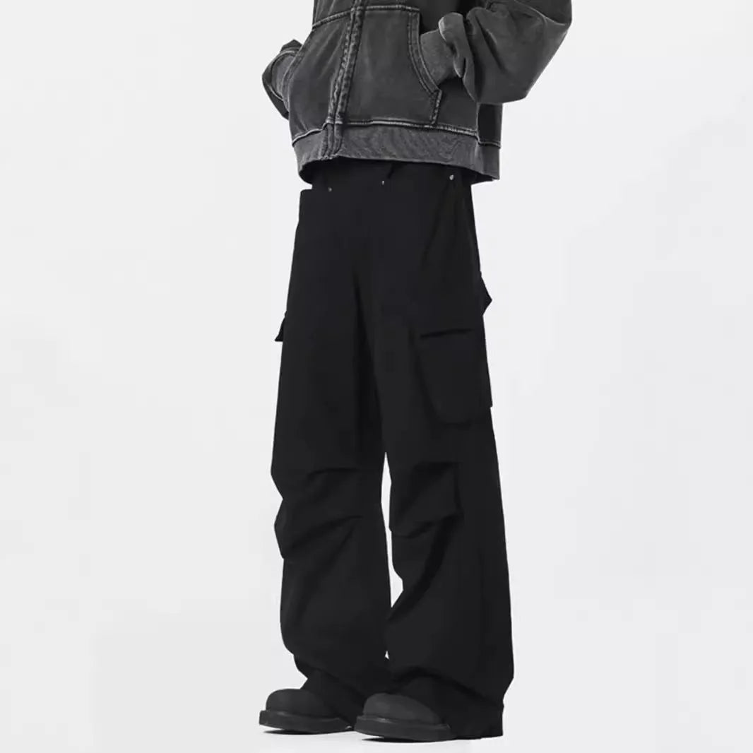 Men's straight-leg trousers in retro style with high waist and button fly