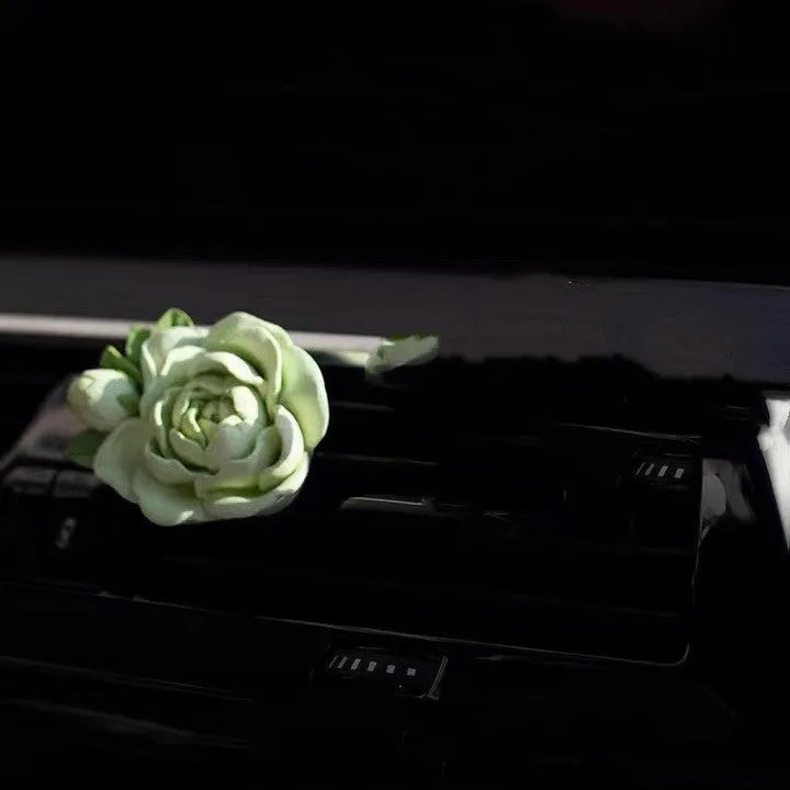 Jasmine solid car perfume vent clip with gypsum base in off-white colour