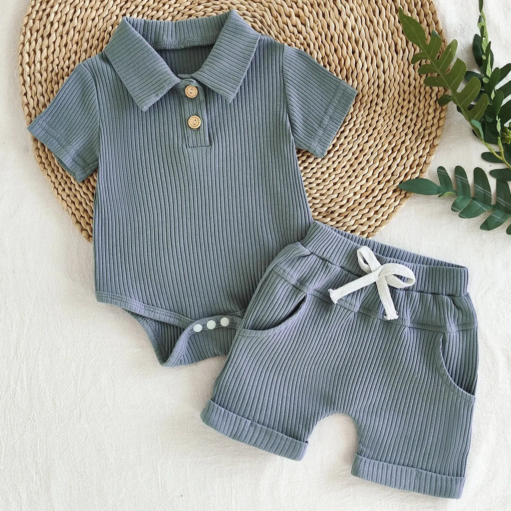 Boys' short sleeved Kazakhstan two-piece polyester suit with letter pattern in army green and navy blue