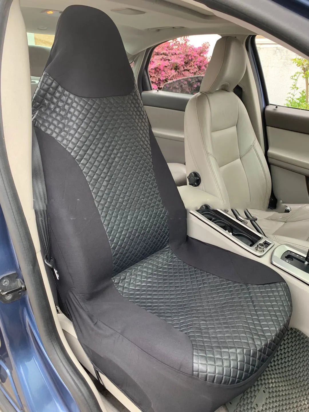 Black quilted universal car seat covers made from PU and polyester fabric with sponge composite