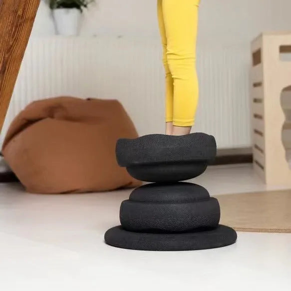 Plastic wood surf balance board for children aged 4-6 years in surfboard shape