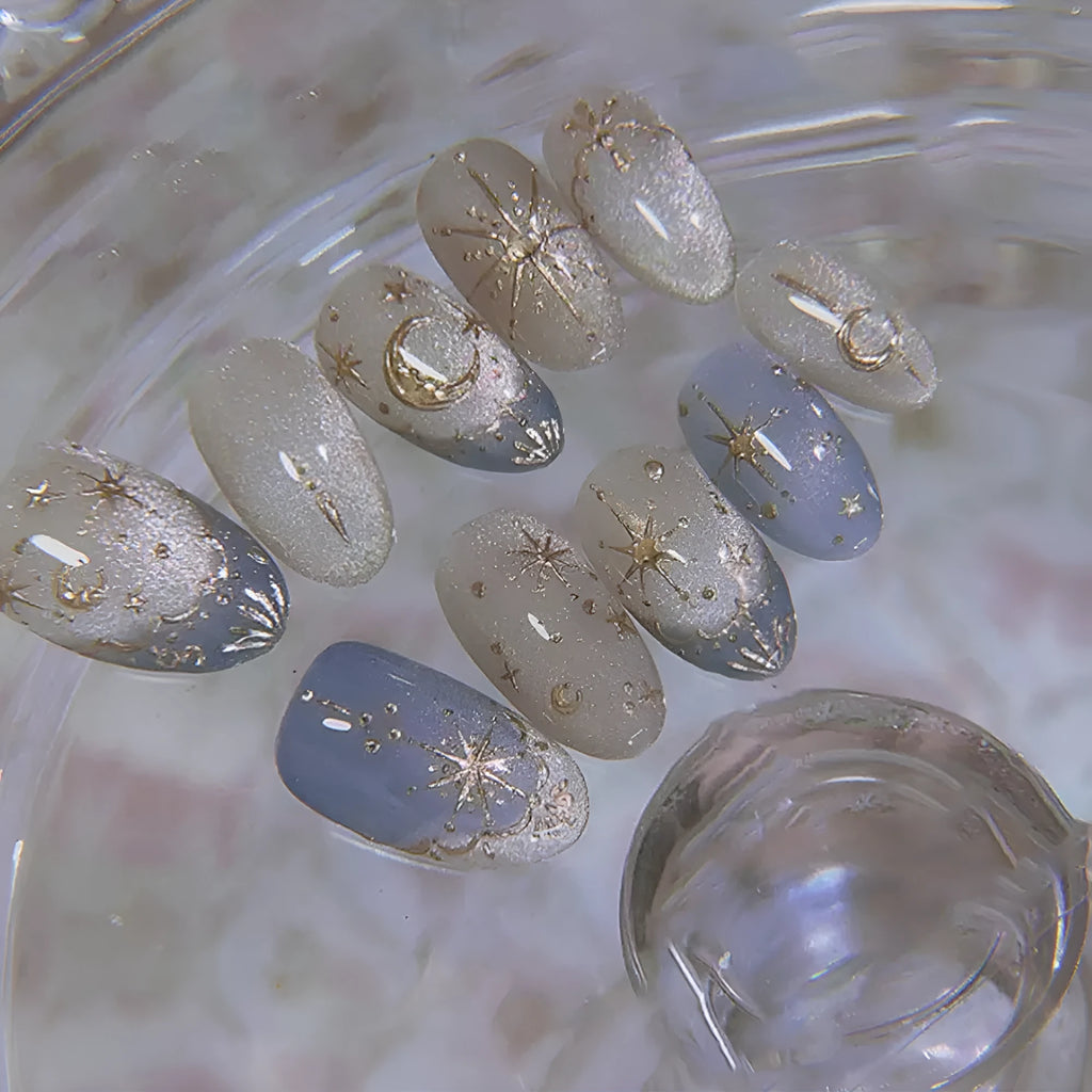 Xingyuanhui Wear Armor cat's eye nail art set in MY921-C Silver Moon Star colour with starry sky pattern