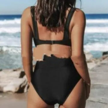 Women's solid colour bikini with adjustable straps and high-coverage briefs in black, navy blue and purple pink
