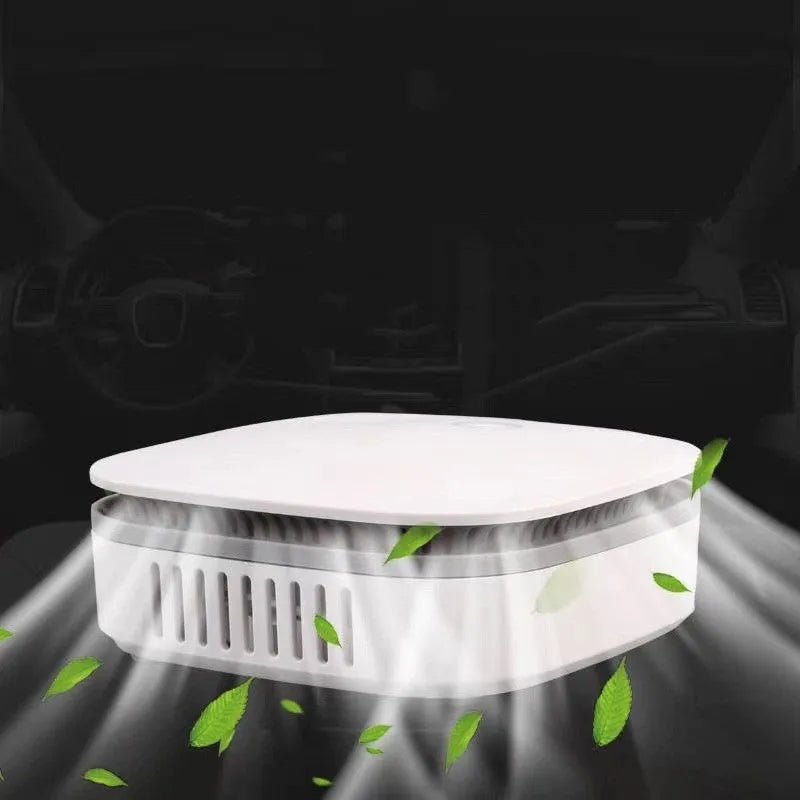 White USB-powered air purifier for car use with negative ion sterilisation technology