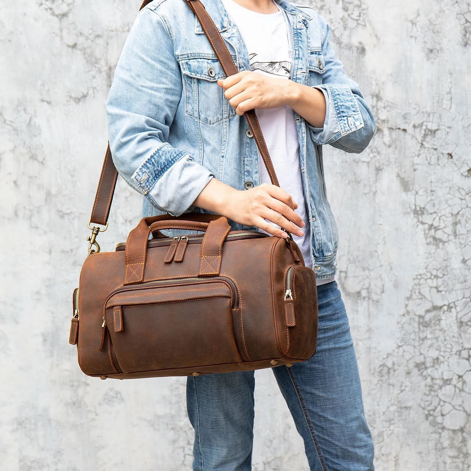 Leather retro men's hand luggage bag large capacity coffee colour soft strap