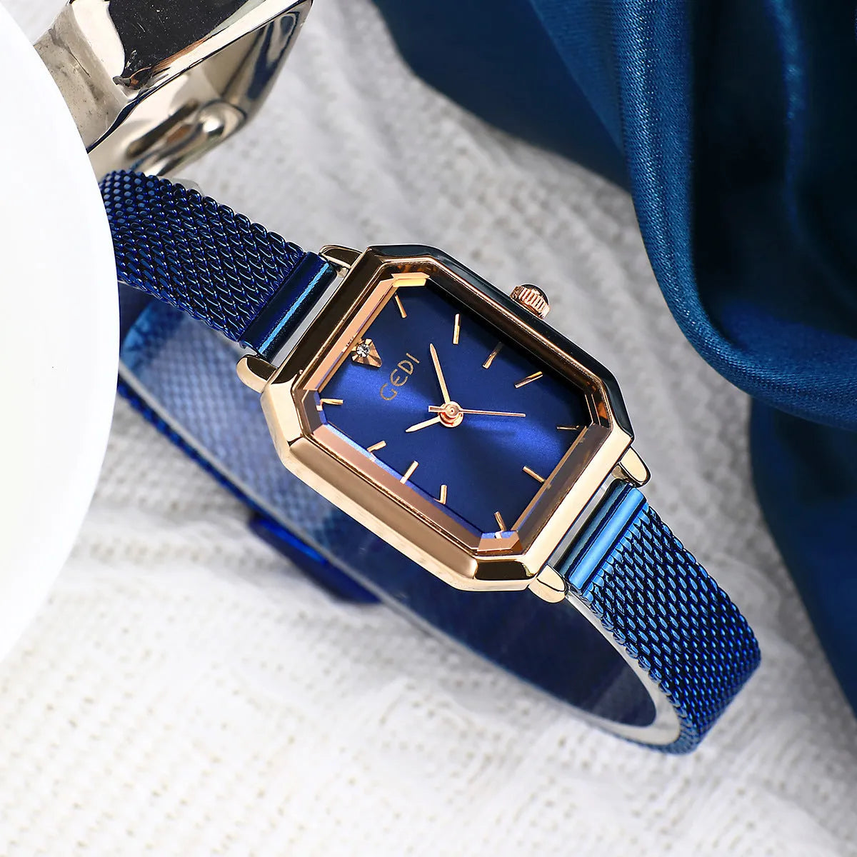 Women's square retro casual watch with rose shell case and multiple colour dial options