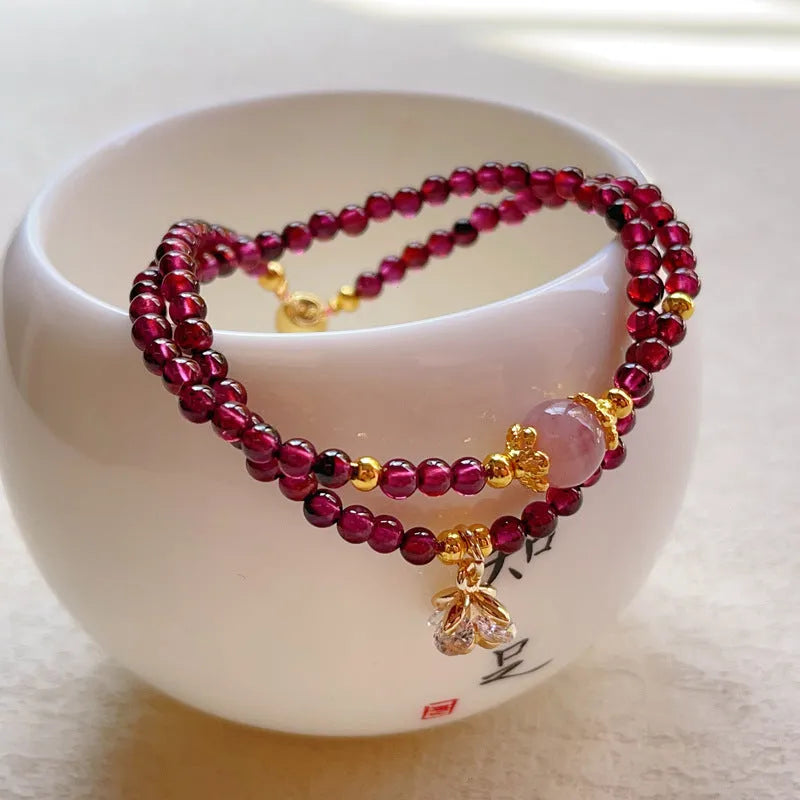 Natural garnet bracelet for women with double ring design and manual craftsmanship