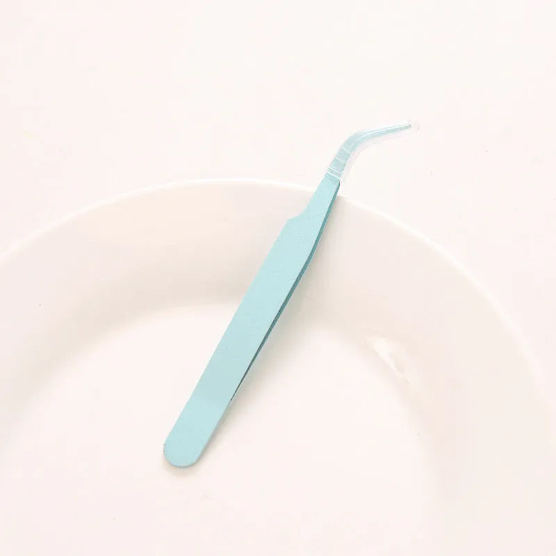 DIY colour pointed elbow eyelash tweezers in pink blue purple for makeup tool
