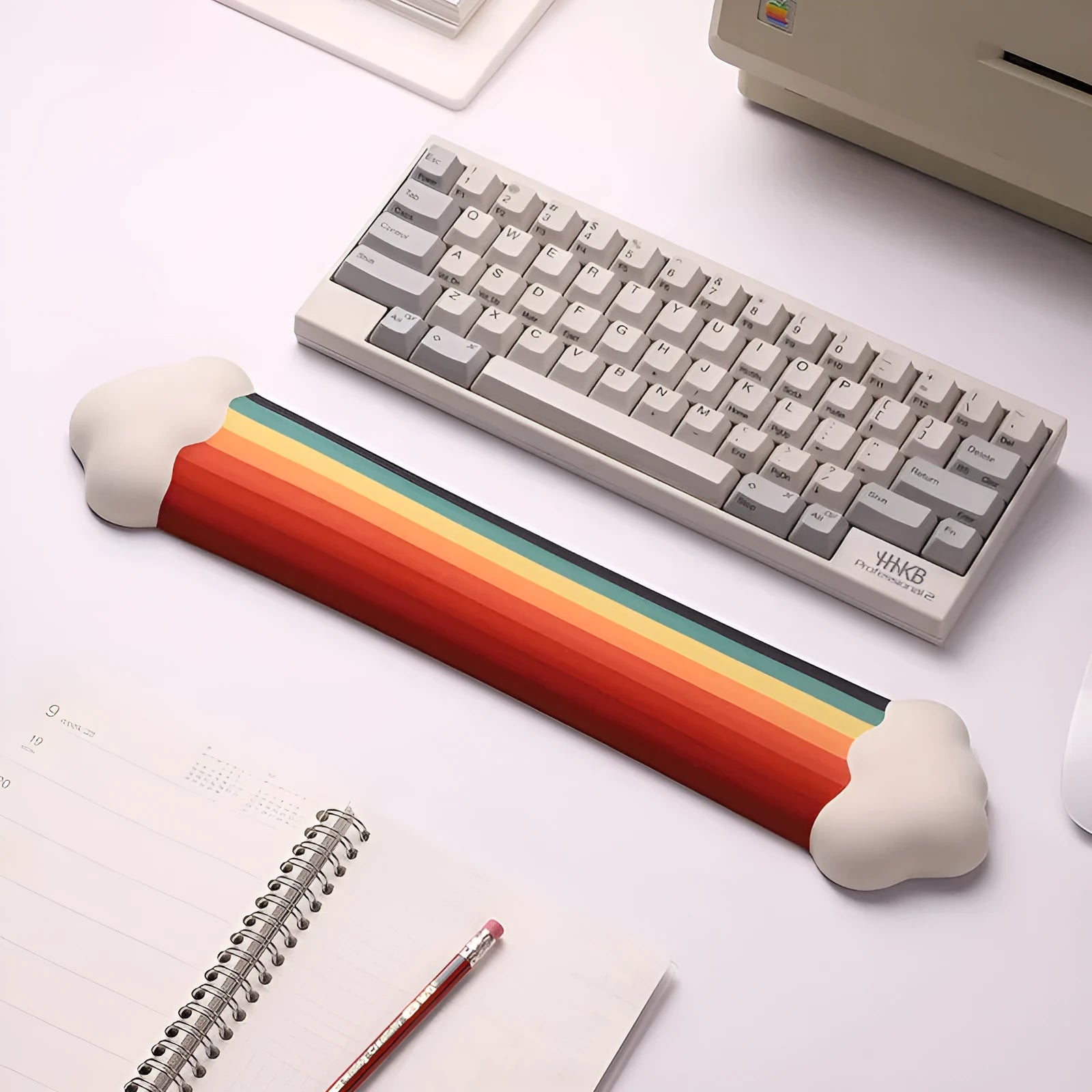 Silica gel wrist rest mouse pad and keyboard support set with pastoral cloud design