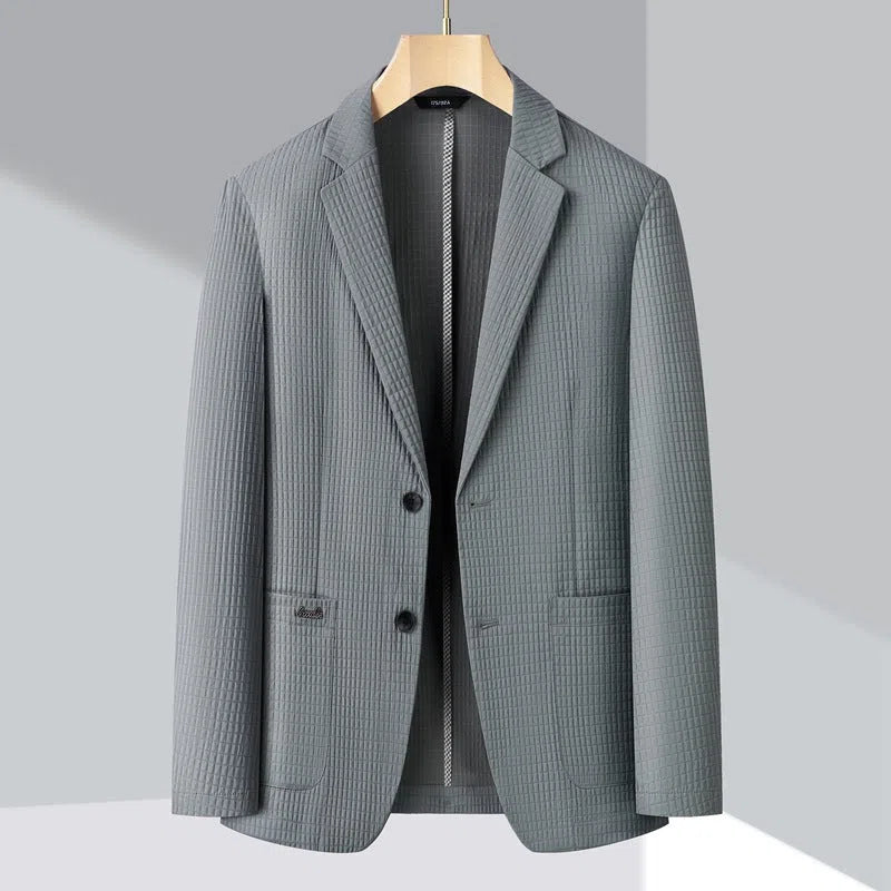 Seamless lightweight breathable nylon casual suit top in Diamond White, long sleeves, regular length, size 180