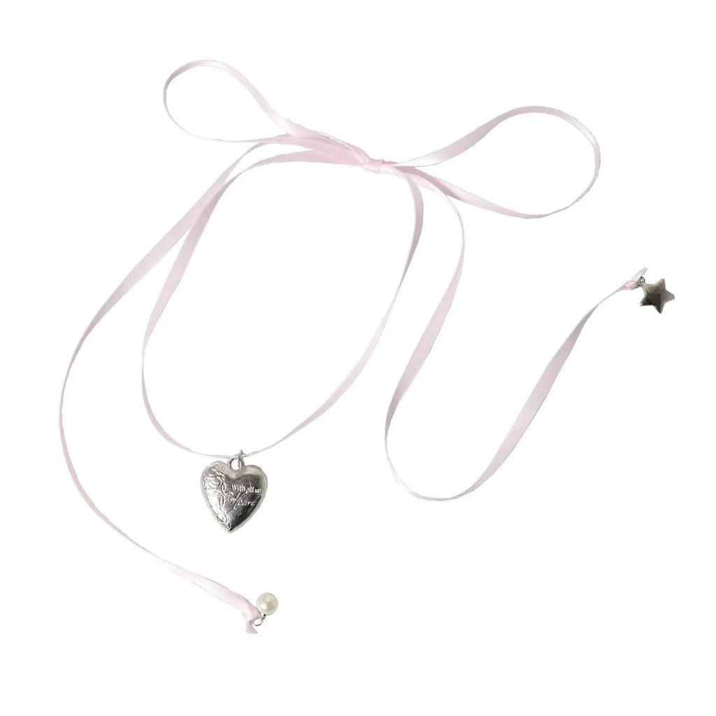 Women's fashion necklace with love pendant on alloy clavicle chain in electroplated finish