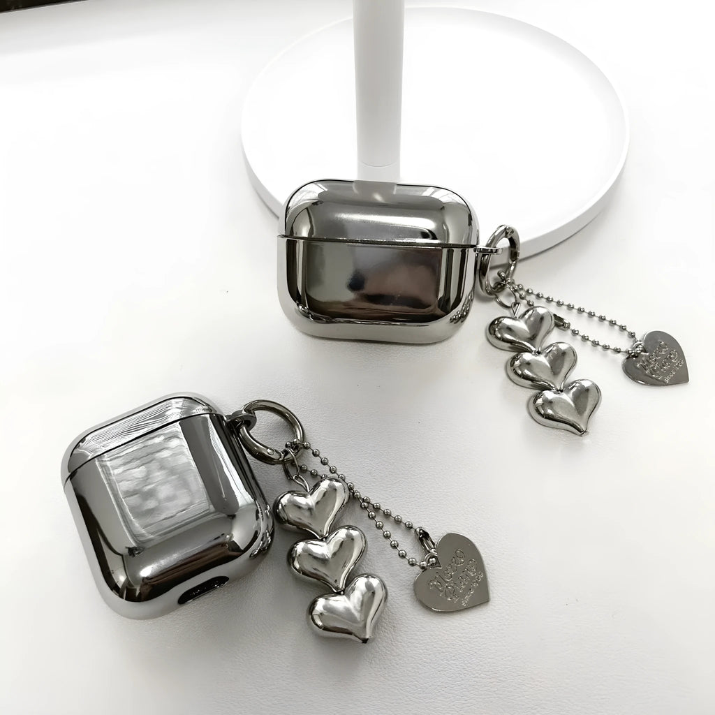 Electroplated solid colour TPU case for AirPods with attached heart pendant and bracelet chain