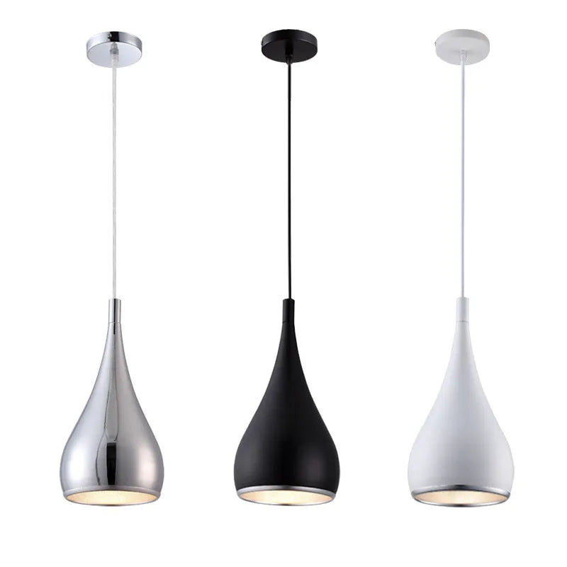 Minimalist iron chandelier pendant light in black finish with three bulb heads.