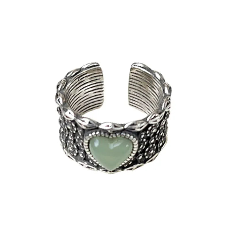 Retro heart-shaped adjustable ring in white copper plated silver with love-themed elements