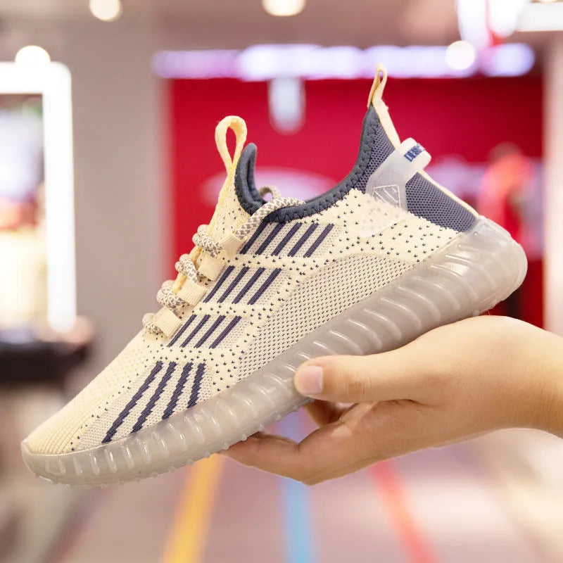 Men's white low-top platform sports shoes made from breathable flying fabric with a round toe and mesh lining.