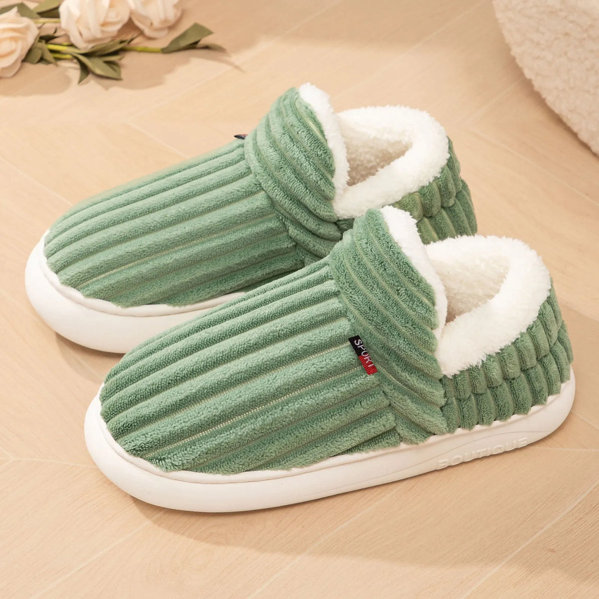 Women's cotton winter slippers with corduroy inner, low top, flat heel, available in various colours and sizes 36-47