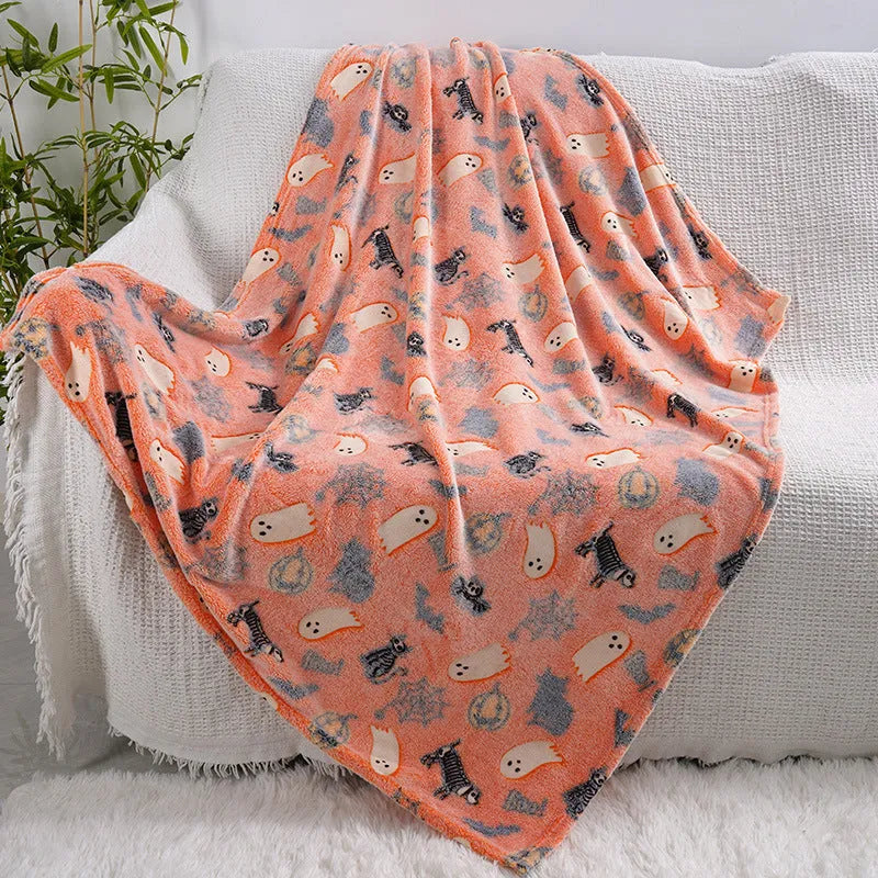 Children's cartoon style flannel blanket for air conditioner cover in two sizes.