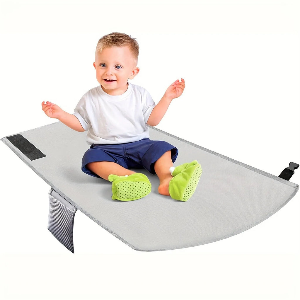 Portable children's aircraft pedal mat in Oxford cloth with custom pattern option