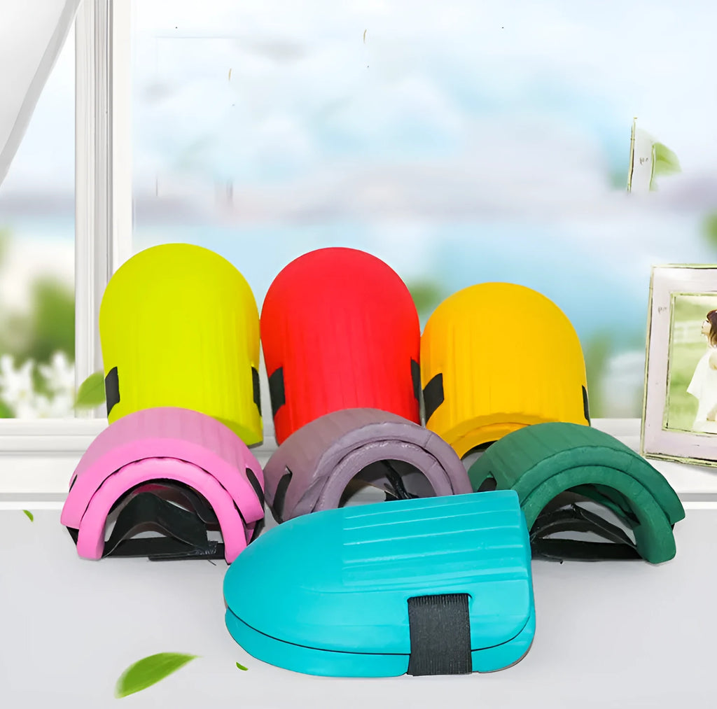 Pair of EVA knee pads in grass green colour, 19x15x1.3cm, for gardening kneeling protection