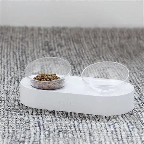 Transparent PC 15 degree adjustable cat bowl with ABS base on floor