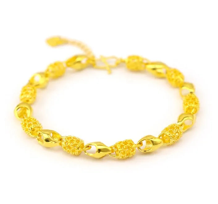Gold-plated brass bracelet in gold colour, made from eco-friendly brass with thick vacuum gold-plating for durable finish.