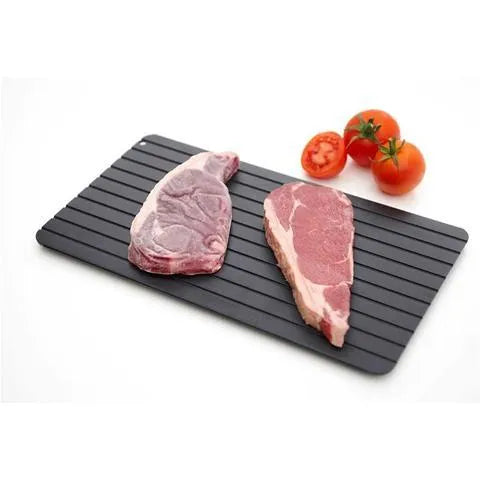 Black aluminium quick defrosting tray for thawing meat and frozen food without electricity.
