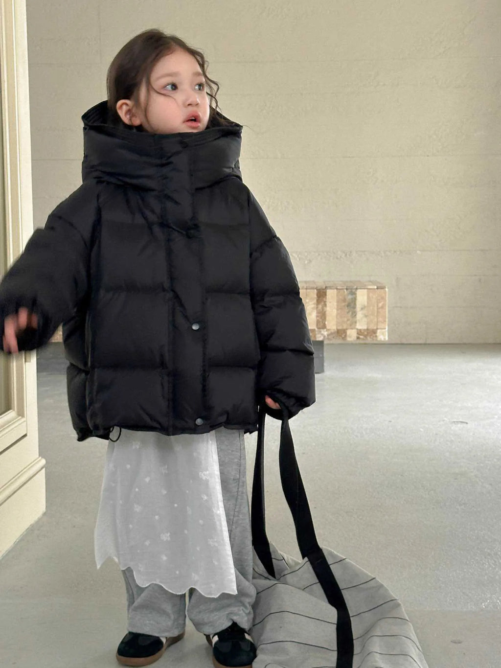 Girl's thickened down jacket with 90% white duck down in yellow, pink, black, gray, or red, sizes 110cm to 160cm