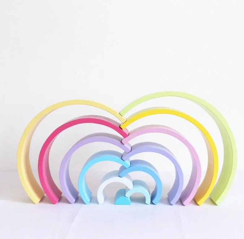 12-piece wooden rainbow arch bridge building blocks in New Zealand pine, flat size 84x35.5x18.5 cm, hand-dyed colours
