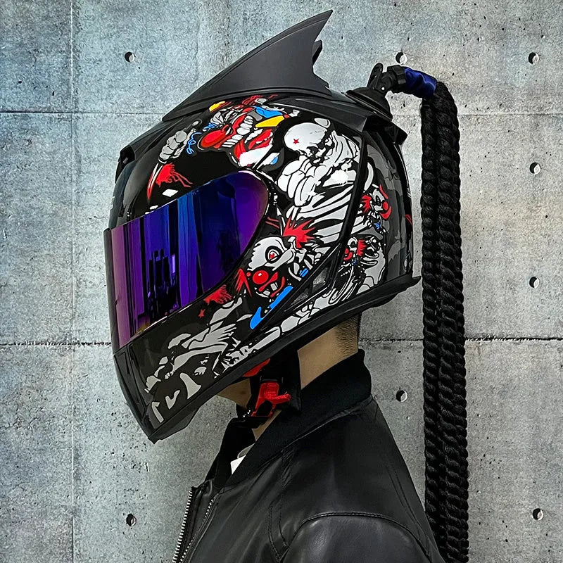 Couples motorcycle helmet full face design in ABS with graphic patterns