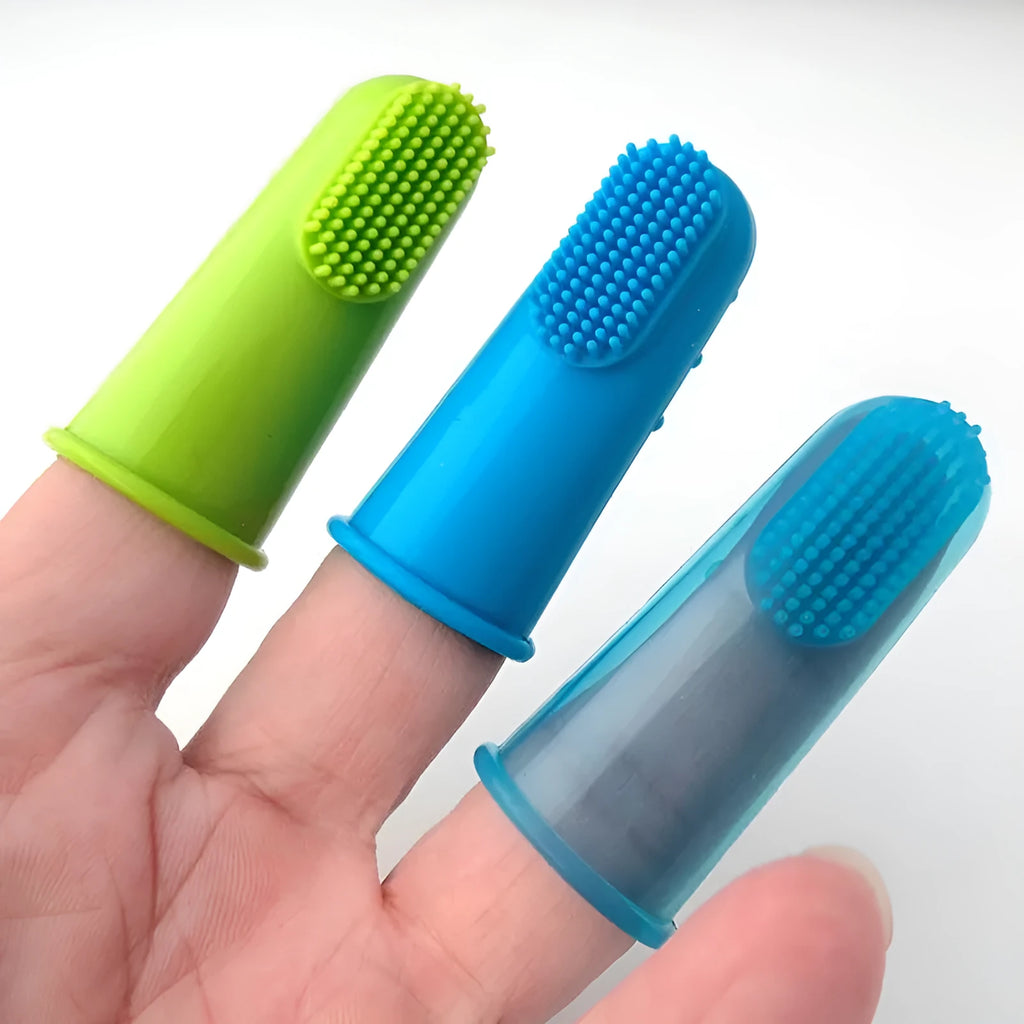 Natural silicone finger toothbrush for baby, 5.5 cm length, soft infant oral care brush in purple