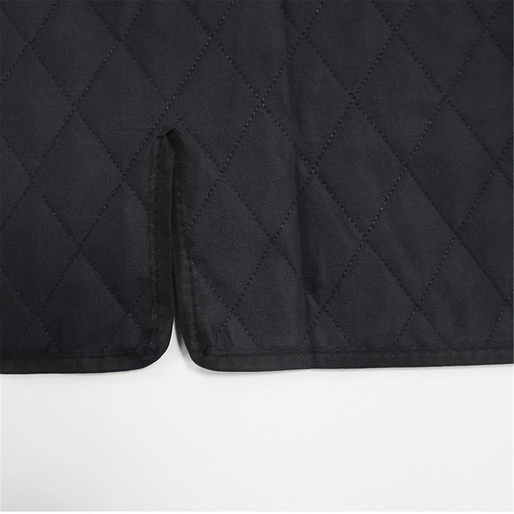 Waterproof pet car mat in black made from 600D Oxford cloth, size 133x204 cm