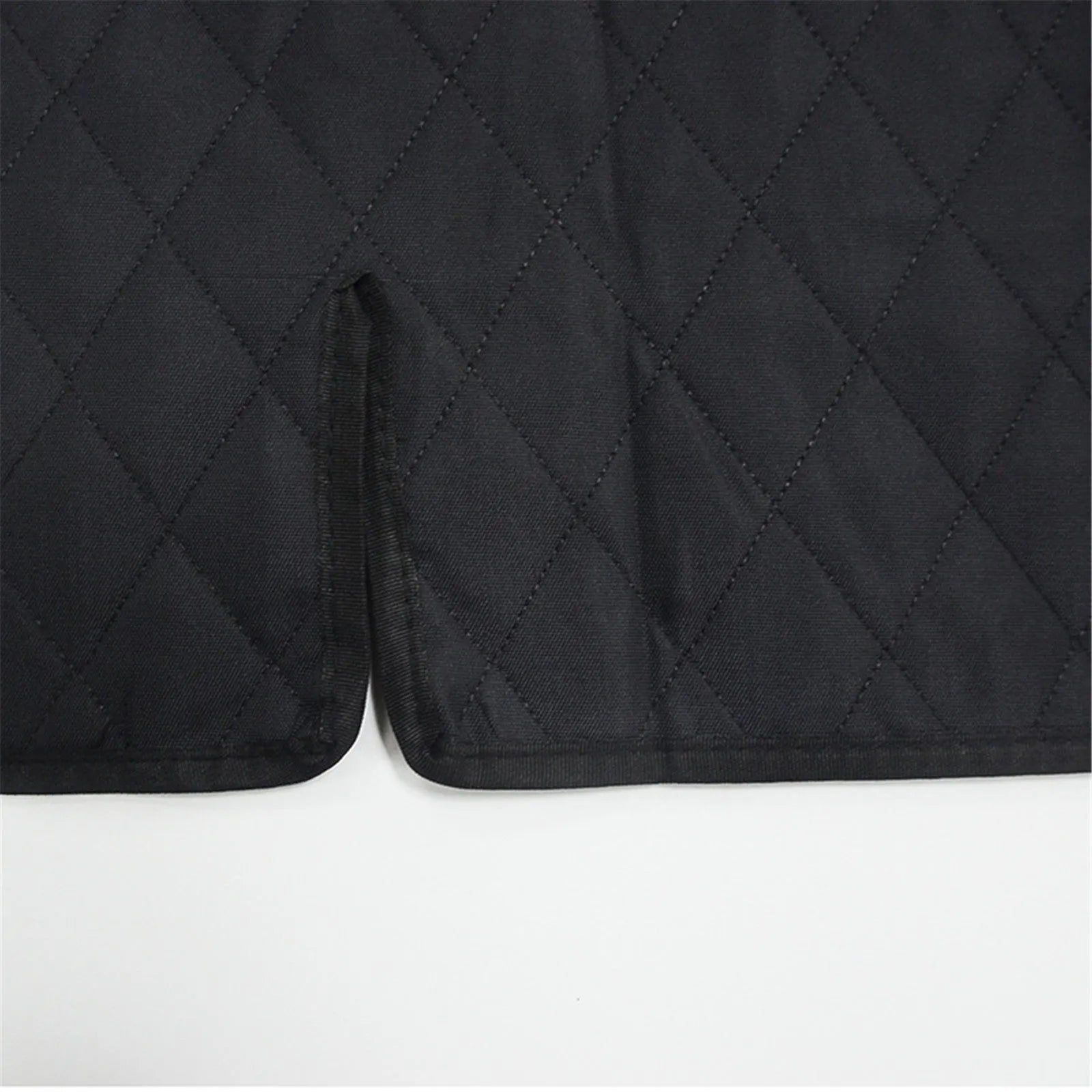 Waterproof pet car mat in black made from 600D Oxford cloth, size 133x204 cm