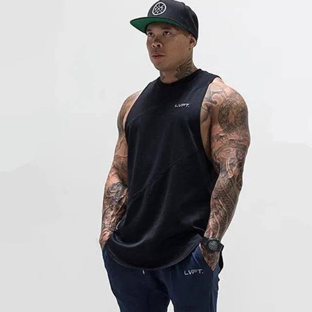 Men's breathable T-shirt in black with caps style detail, side view