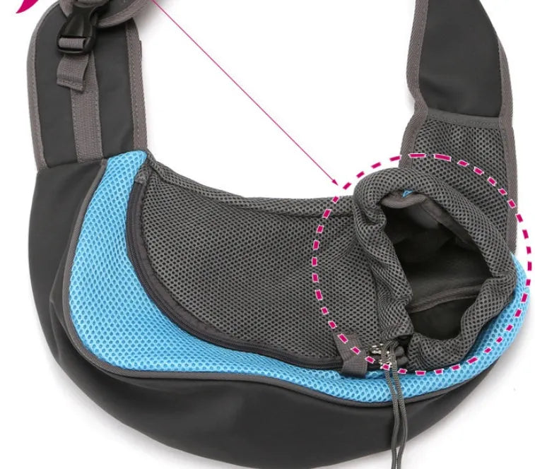 Pet backpack for cats and dogs in size S with transparent bubble window, blue outer fabric, and adjustable shoulder straps.