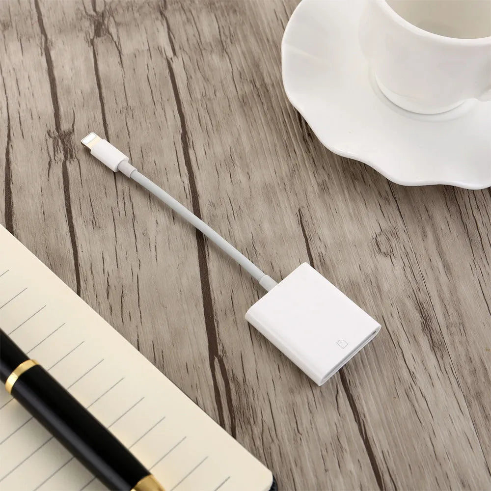 SD card reader with USB 2.0 interface, 10cm length, black colour, on a white background
