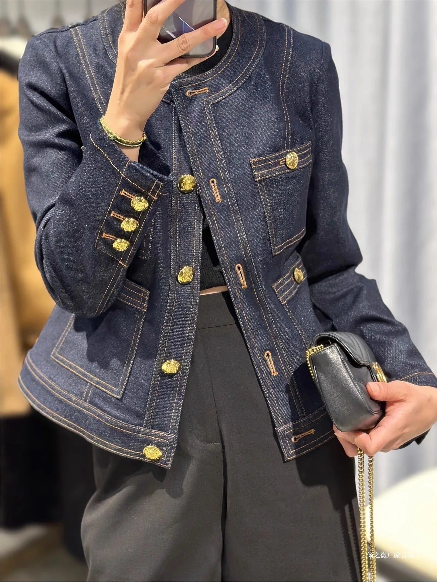 Dark blue sleeveless denim short coat for women in chenille fabric with spandex stretch, early autumn style
