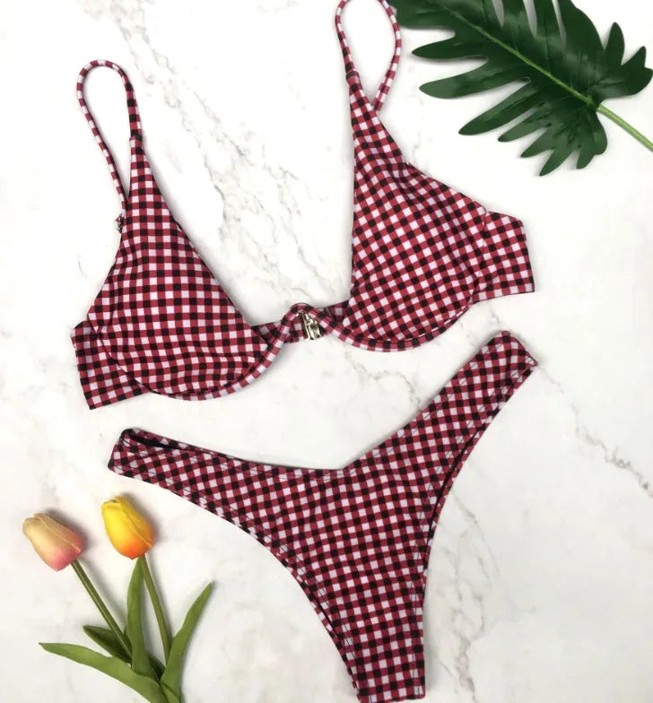 Multi-Color optional bikini swimsuit with strip steel belt and chest pad, available in 15 colours, solid colour open back design
