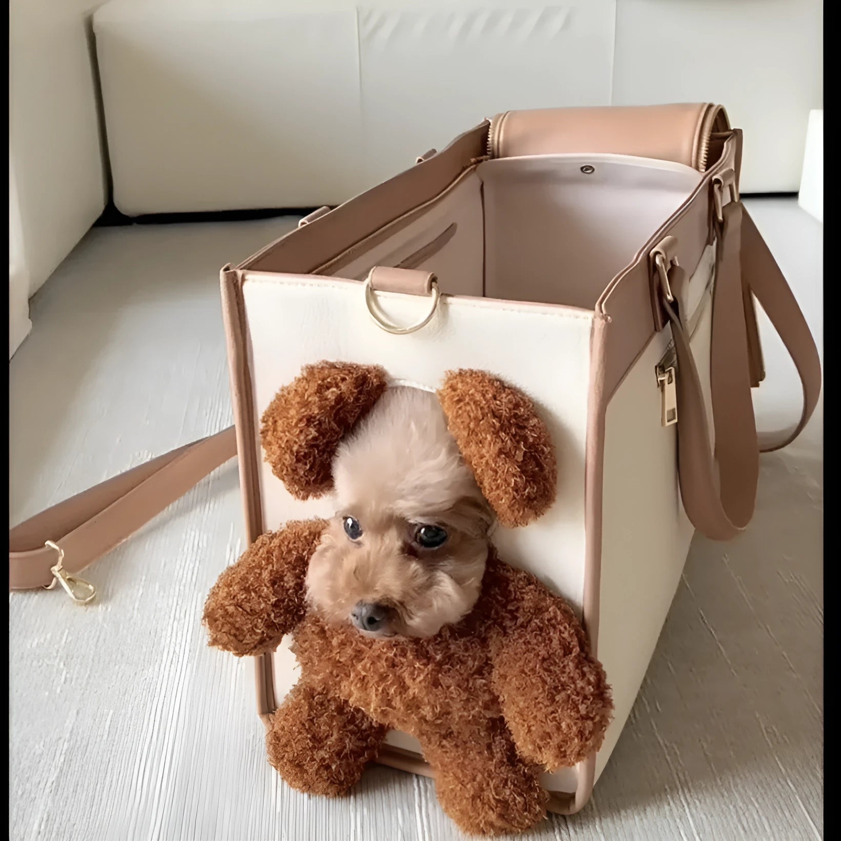 One-shoulder portable dog outing bag in white with brown, 30L capacity, made from PU material, pet product with animal print