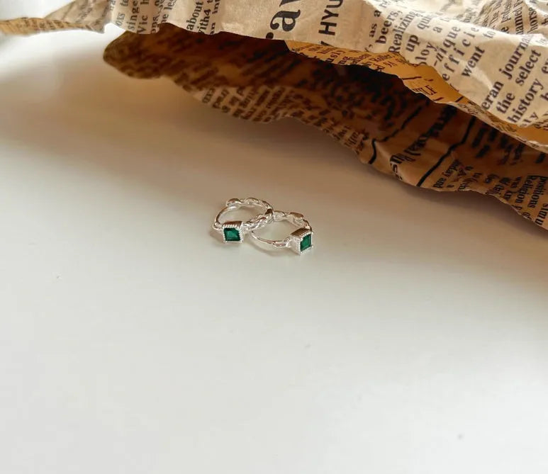 Casual square zircon geometric minimalist earrings in 925 silver with green electroplated accent