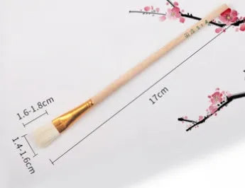 Natural wool painting brush for ceramic tracing and watercolour oil painting in various sizes