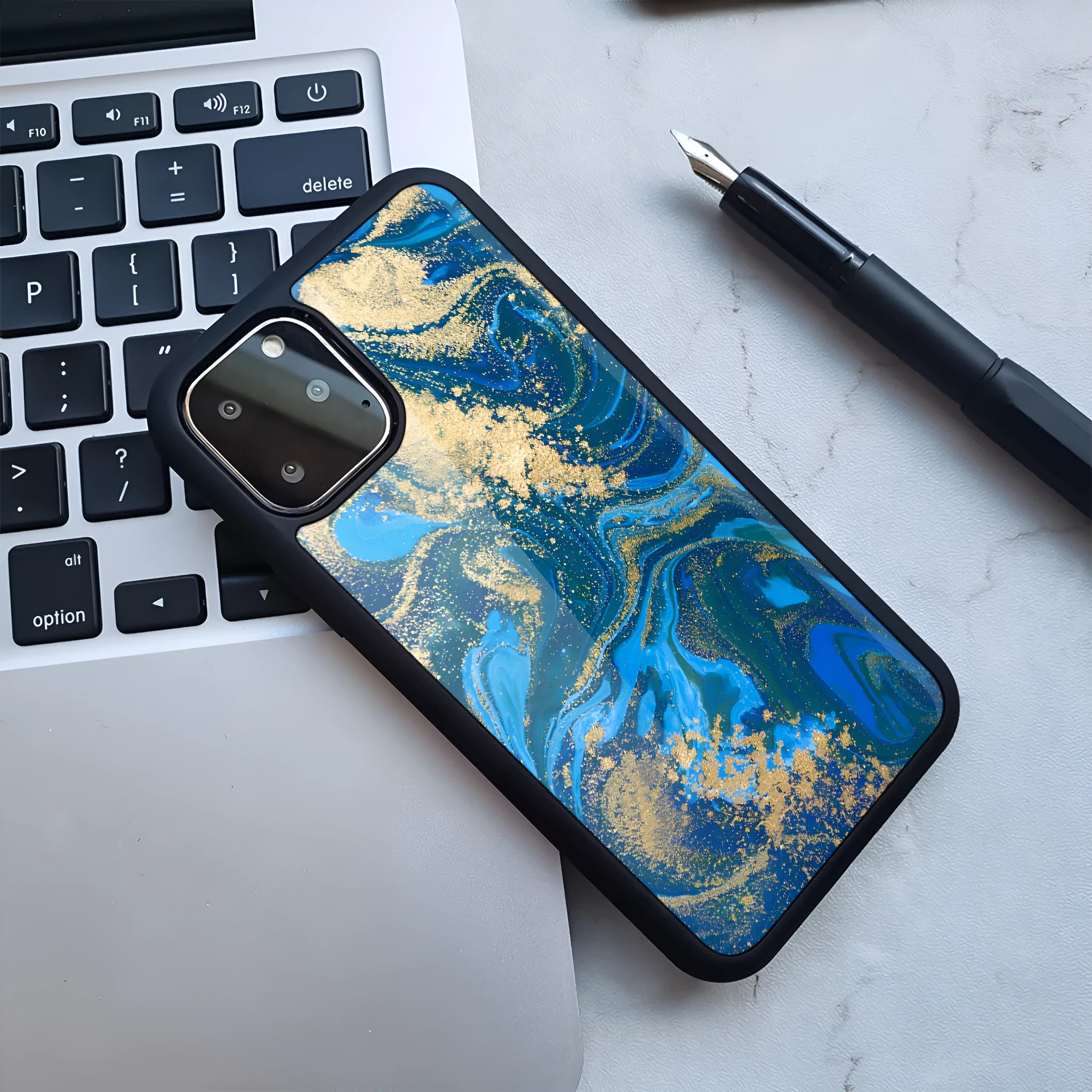Marble design plastic back cover case for iPhone on a table