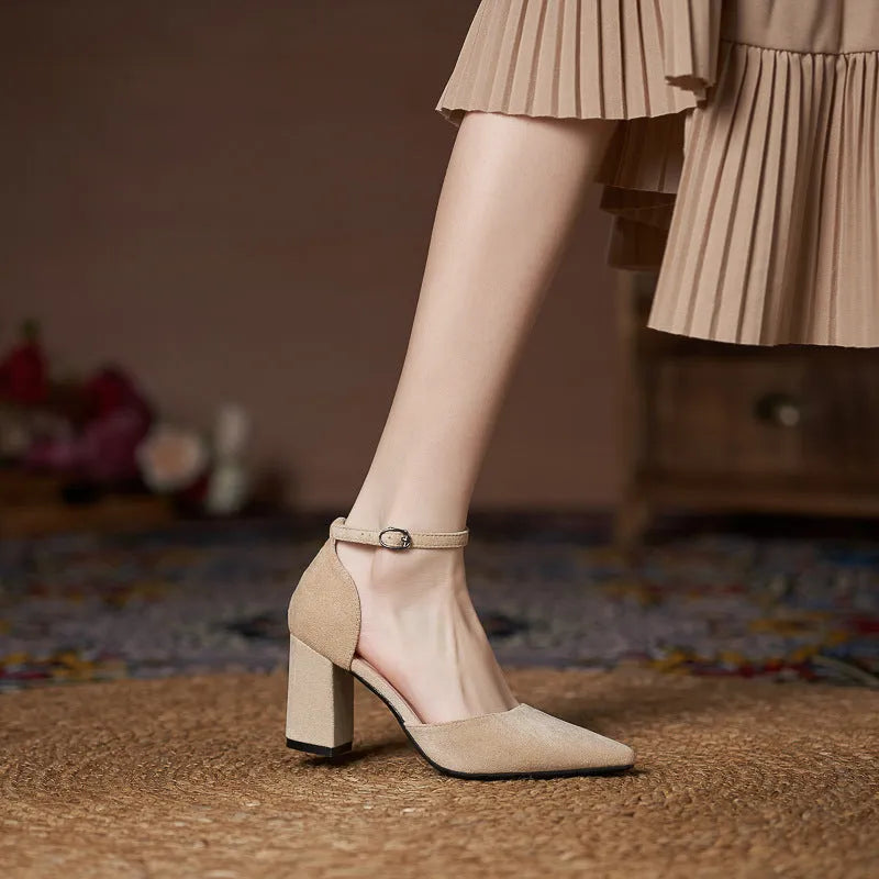 Women's solid colour suede hollow high heels with thick heel in black, side view, sizes 30-45