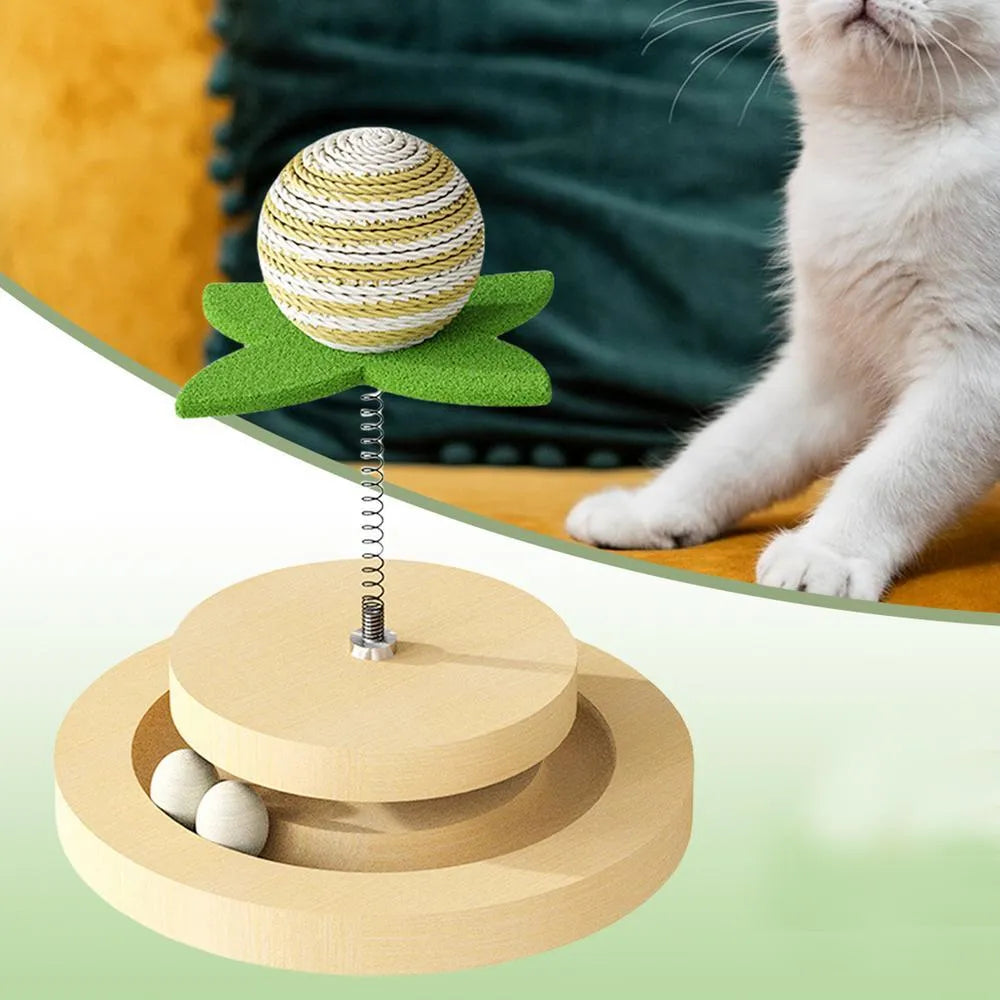 Green cat scratching pad with sisal surface and circular ball track system
