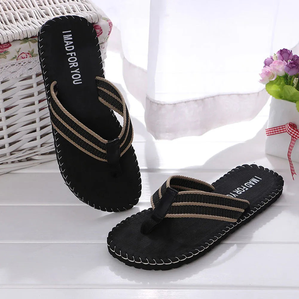 Men's summer beach slippers with EVA vamp and foam sole in black and brown, sizes 40-44