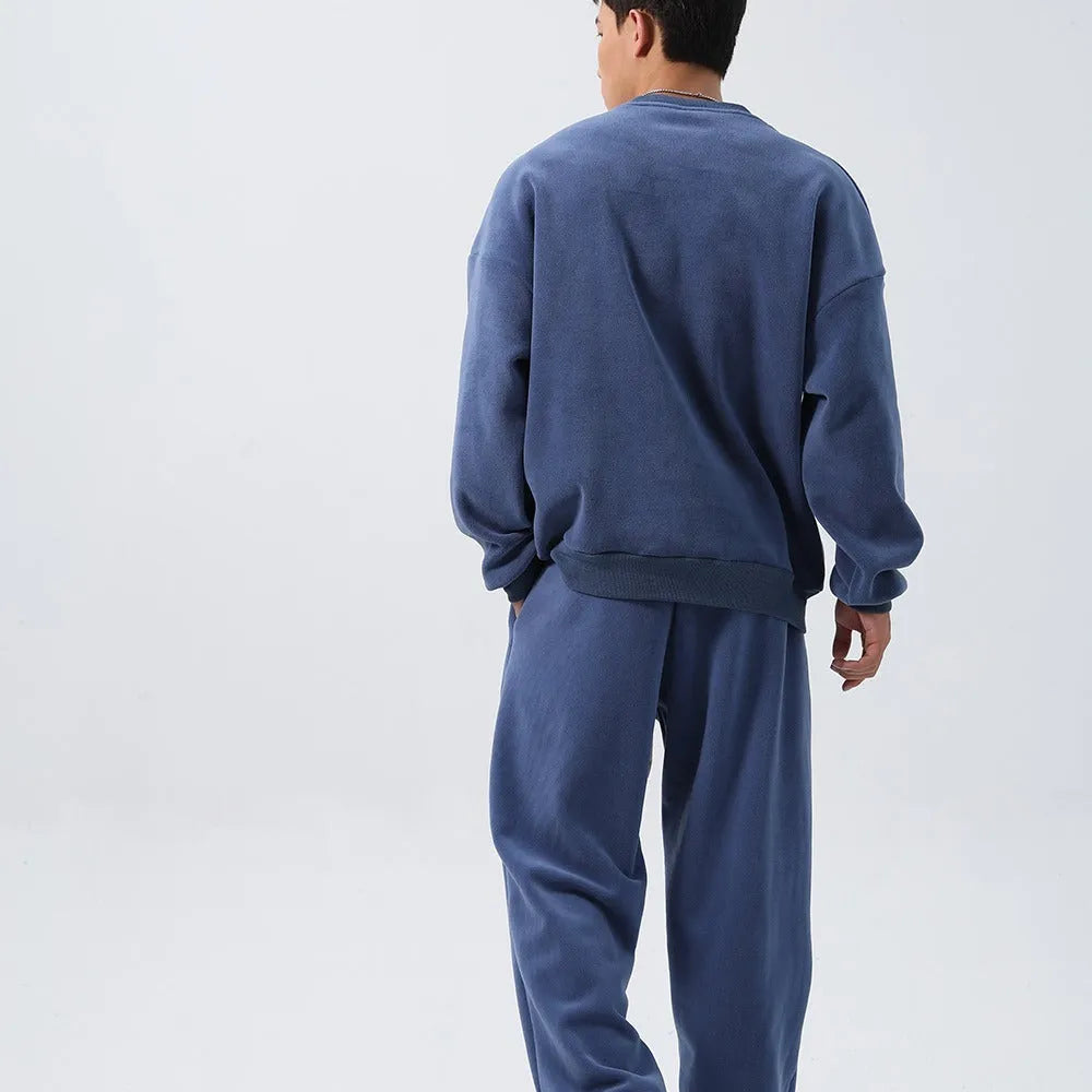 Men's polar fleece sports suit with crew neck coat and padded trousers in winter colours