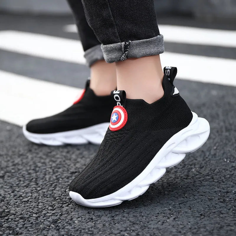 Children's black and white knitted overshoes with MD soles for runway events