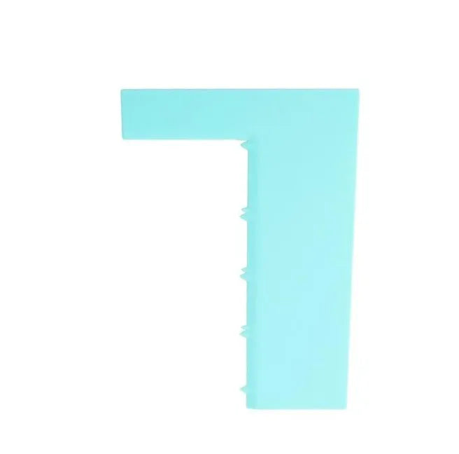 Plastic cream icing pattern scraper with regular polygon shape for cake decoration